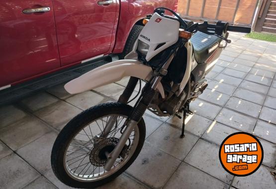 Motos - Honda TORNADO LLEVADA 300 C.C. 2010 Nafta 56000Km - En Venta
