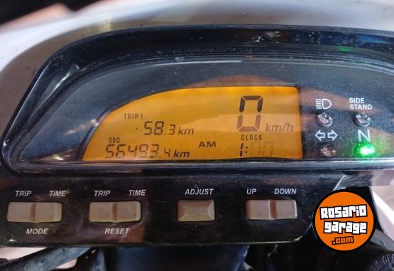 Motos - Honda TORNADO LLEVADA 300 C.C. 2010 Nafta 56000Km - En Venta