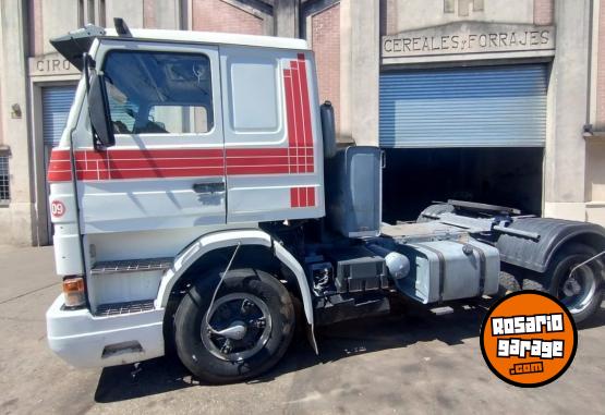 Camiones y Grúas - ## Scania 113 360## - En Venta