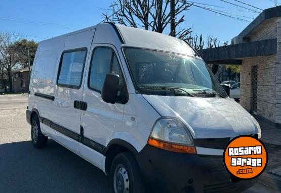 Utilitarios - Renault Master 2010 Diesel 180000Km - En Venta