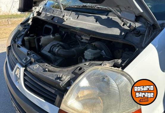 Utilitarios - Renault Master 2010 Diesel 180000Km - En Venta