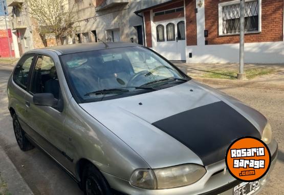 Autos - Fiat Palio 2000 Nafta 230000Km - En Venta