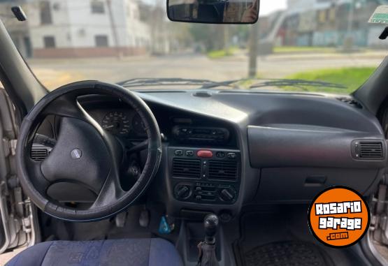 Autos - Fiat Palio 2000 Nafta 230000Km - En Venta