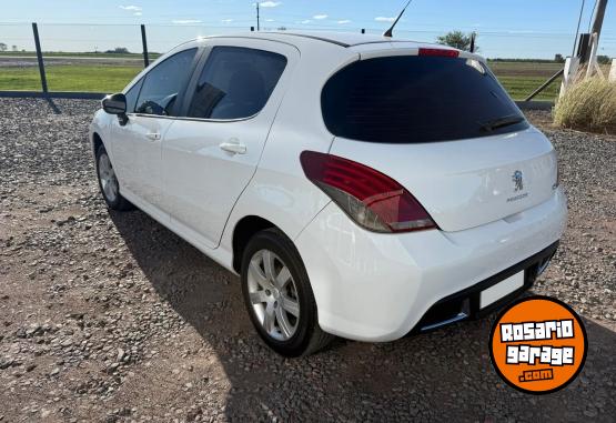 Autos - Peugeot 308 Active 2017 Nafta 115000Km - En Venta