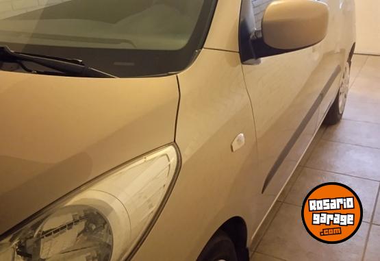 Autos - Hyundai Hyundai i10 2010 Nafta 115000Km - En Venta