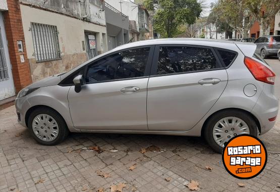 Autos - Ford Fiesta 2016 GNC 105000Km - En Venta