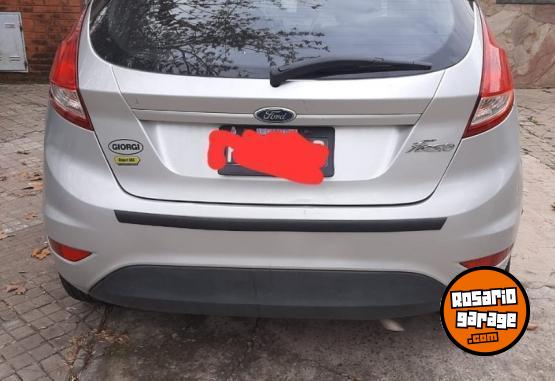 Autos - Ford Fiesta 2016 GNC 105000Km - En Venta