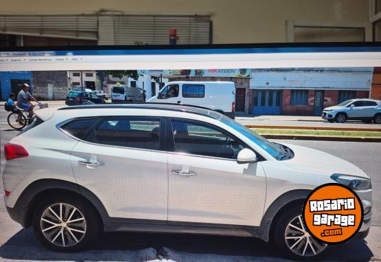 Camionetas - Hyundai Tucson 2016 Diesel 122000Km - En Venta