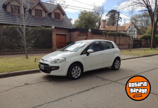Autos - Fiat Punto Attractive 2013 GNC 129000Km - En Venta