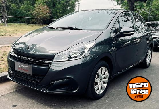 Autos - Peugeot 208 2018 Nafta 67000Km - En Venta