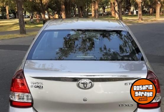 Autos - Toyota Etios 2018 Nafta 65000Km - En Venta