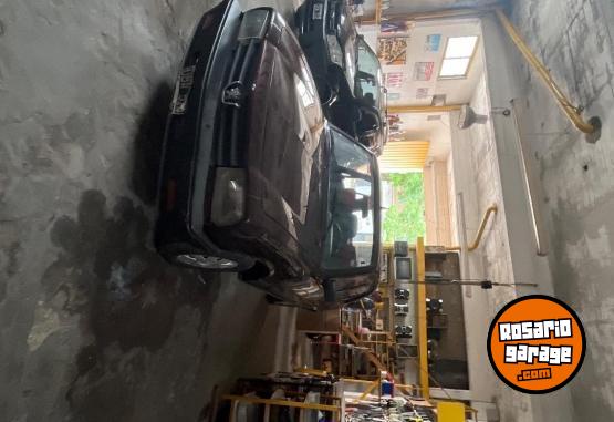 Autos - Peugeot 504 1984 GNC 150000Km - En Venta