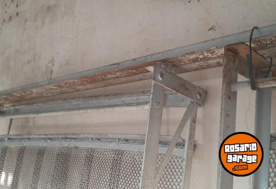 Hogar - Cama antigua de hierro y bronce - En Venta