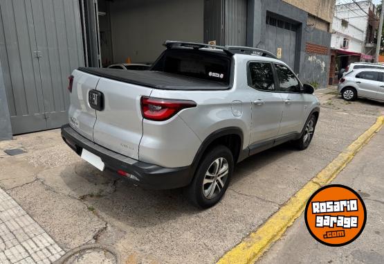 Camionetas - Fiat Toro 2017 Diesel 95000Km - En Venta