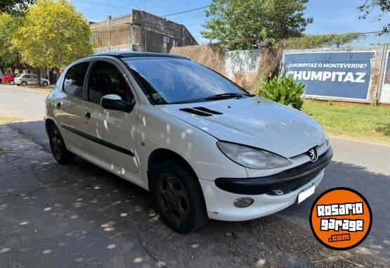 Autos - Peugeot 206 2003 Nafta 111111Km - En Venta