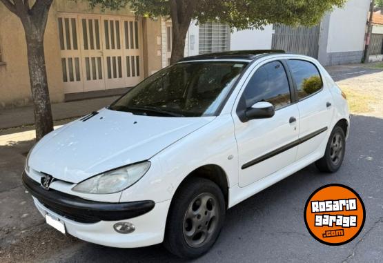 Autos - Peugeot 206 2003 Nafta 111111Km - En Venta