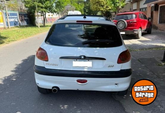 Autos - Peugeot 206 2003 Nafta 111111Km - En Venta