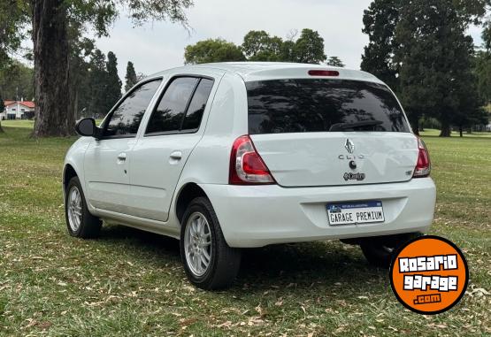 Autos - Renault Clio 2015 Nafta 92800Km - En Venta