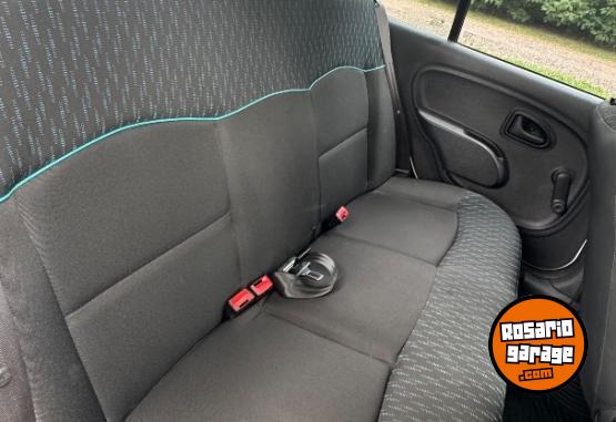 Autos - Renault Clio 2015 Nafta 92800Km - En Venta