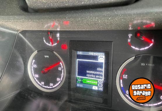 Camiones y Gras - Scania p 310 automtico - En Venta