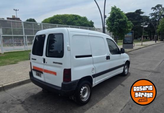 Utilitarios - Peugeot Partner 2008 Diesel  - En Venta