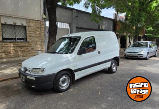 Utilitarios - Peugeot Partner 2008 Diesel  - En Venta