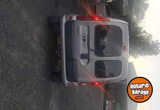 Utilitarios - Renault Kangoo 1.6 7 asientos ful 2009 GNC 320000Km - En Venta