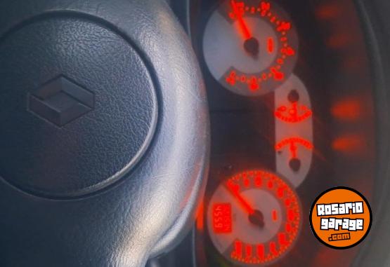 Utilitarios - Renault Kangoo 1.6 7 asientos ful 2009 GNC 320000Km - En Venta