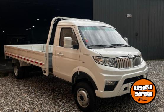 Camiones y Grúas - SHINERAY T30 2 TONELADAS - En Venta