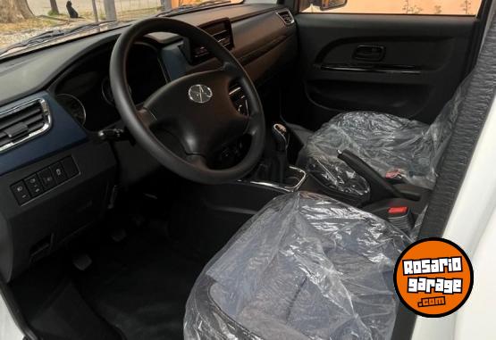 Camiones y Grúas - SHINERAY T30 2 TONELADAS - En Venta