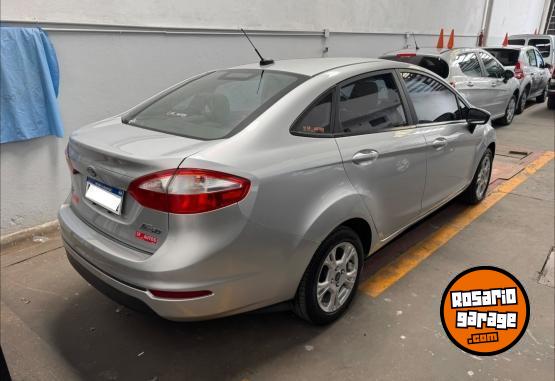 Autos - Ford Fiesta 2016 Nafta 104000Km - En Venta