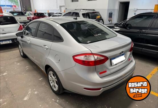 Autos - Ford Fiesta 2016 Nafta 104000Km - En Venta