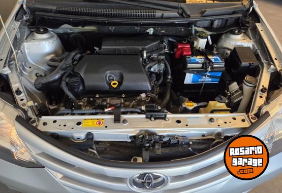 Autos - Toyota Etios 2015 Nafta 90000Km - En Venta