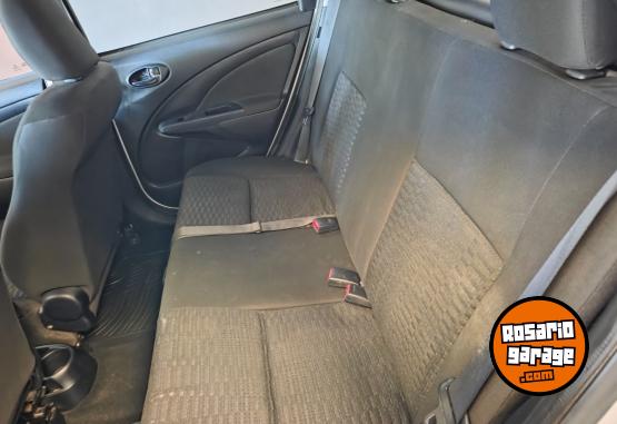 Autos - Toyota Etios 2015 Nafta 90000Km - En Venta