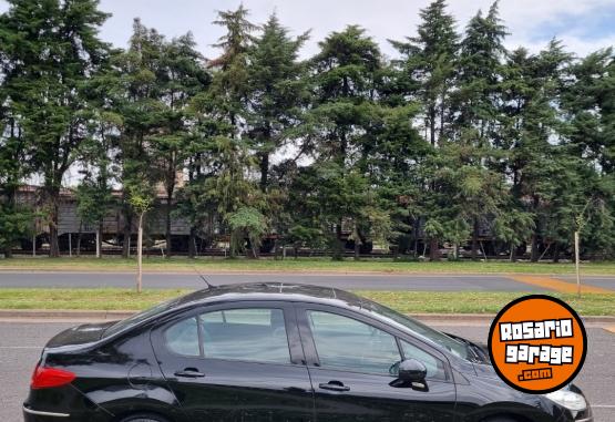 Autos - Peugeot 408 Allure Plus 2.0 2013 Nafta 139000Km - En Venta