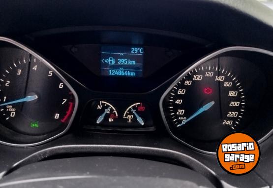 Autos - Ford Focus 3 SE 2015 Nafta 127000Km - En Venta