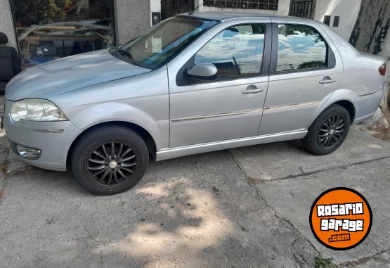 Autos - Fiat Siena atracttive 2011 Nafta 148000Km - En Venta
