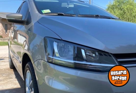 Autos - Volkswagen Suran trendline MSI 2015 Nafta 84000Km - En Venta