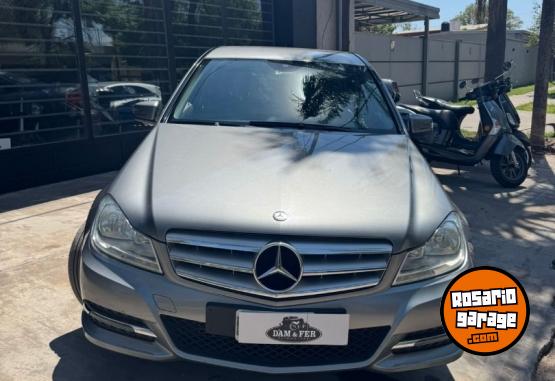 Autos - Mercedes Benz C200 2013 Nafta 117000Km - En Venta