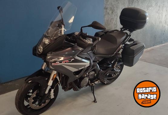 Motos - Benelli TNT 600 GT 2017 Nafta 25000Km - En Venta