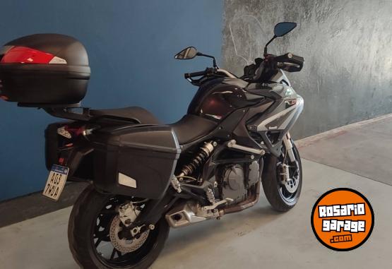 Motos - Benelli TNT 600 GT 2017 Nafta 25000Km - En Venta