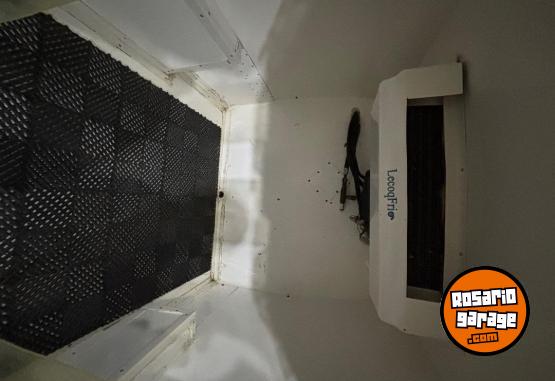 Utilitarios - Renault Kangoo 2016 GNC 195000Km - En Venta