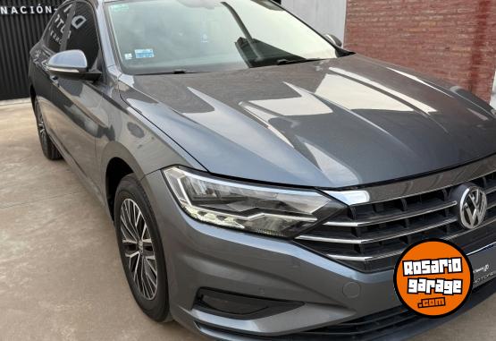 Autos - Volkswagen Vento 2018 Nafta 70000Km - En Venta