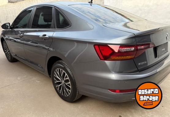 Autos - Volkswagen Vento 2018 Nafta 70000Km - En Venta