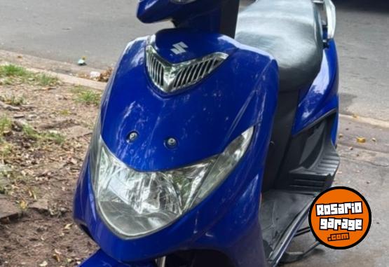 Motos - Suzuki AN 125 2012 Nafta 23000Km - En Venta