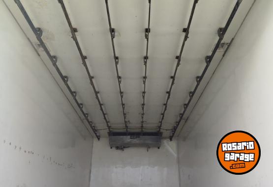 Camiones y Grúas - Vendo Ford Cargo 1519. Año 2018 - En Venta