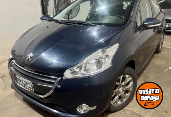 Autos - Peugeot 208 2015 Nafta 11111Km - En Venta