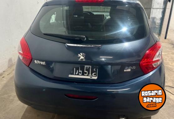 Autos - Peugeot 208 2015 Nafta 11111Km - En Venta
