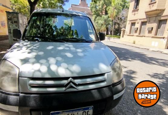 Utilitarios - Citroen Berlingo 2016 Diesel 240000Km - En Venta