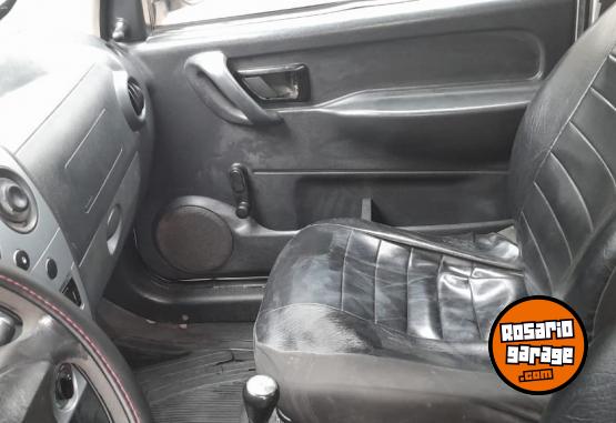 Utilitarios - Citroen Berlingo 2016 Diesel 240000Km - En Venta